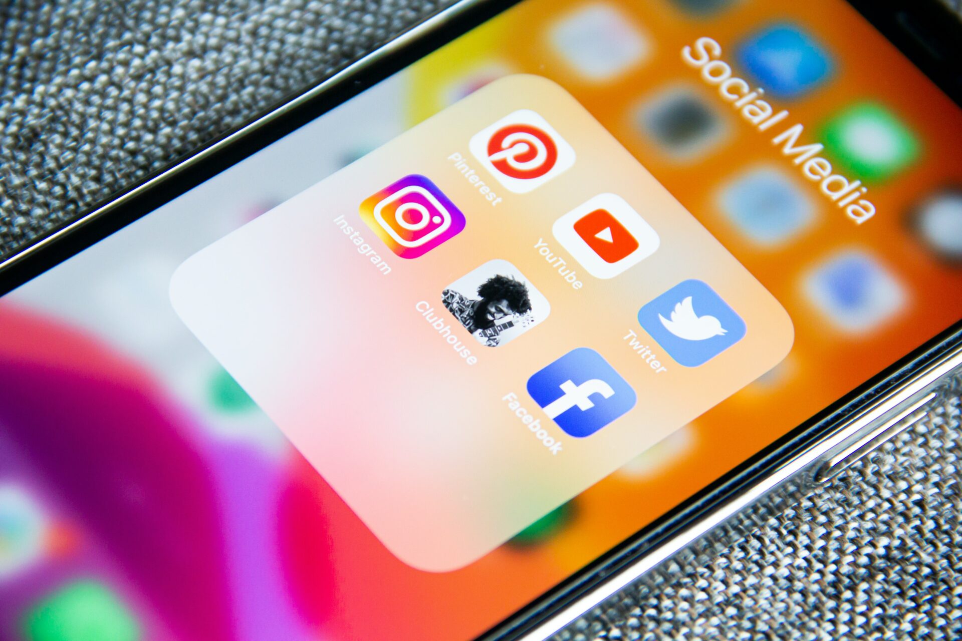 SOCIAL MEDIA PLAN DIGITALE MARKETING